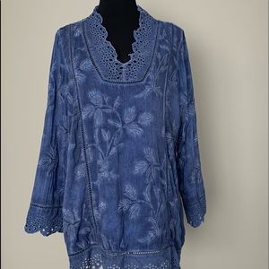 Soft Surroundings Halter Neck Long Sleeve Embroidery Blue Distressed Tunic Top M